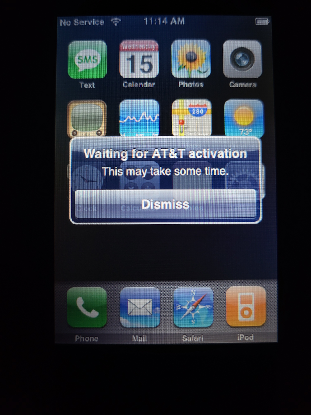 irl shot of iPhone OS 1.0.2 on iPod touch